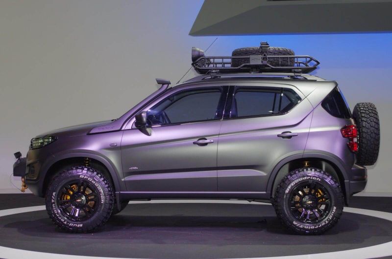 Chevrolet Niva вид сбоку Вид сбоку Chevrolet Niva