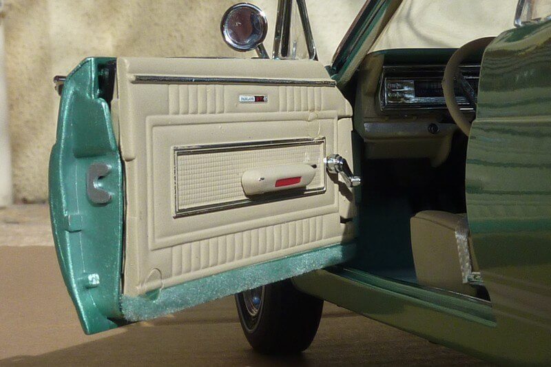 Ford Fairlane автомобильная модель