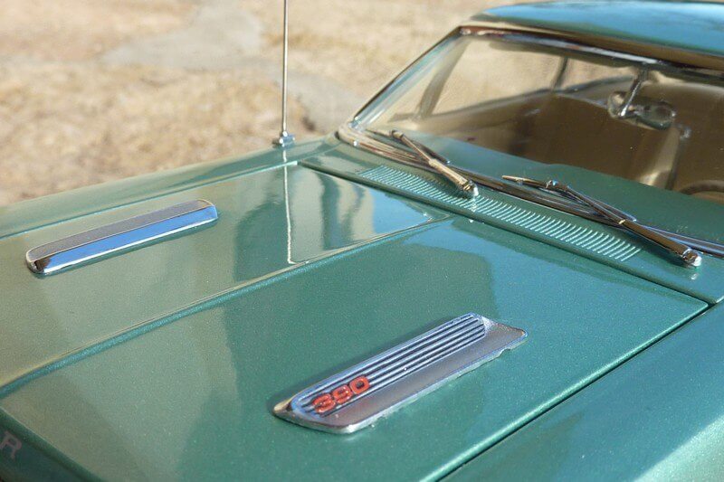 Ford Fairlane капот