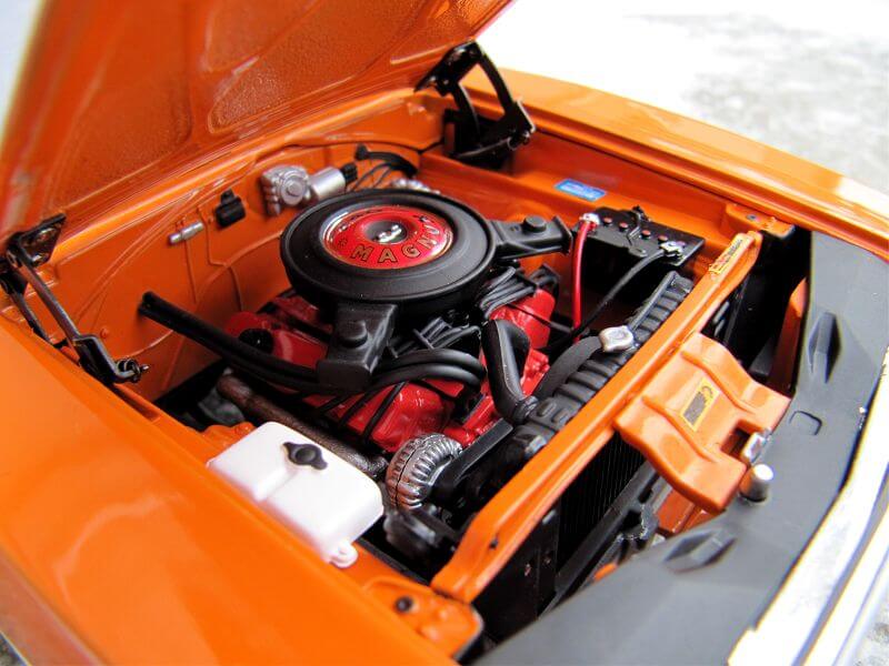 Двигатель Dodge Charger R/T 