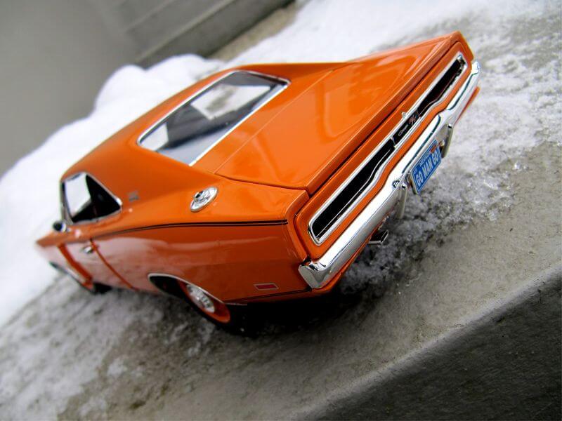 Авто Dodge Charger R/T