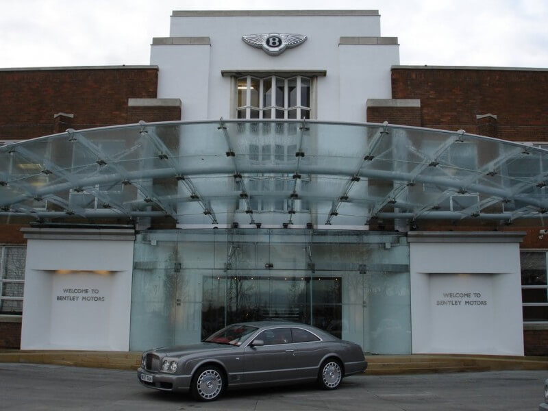 Bentley Motors компания