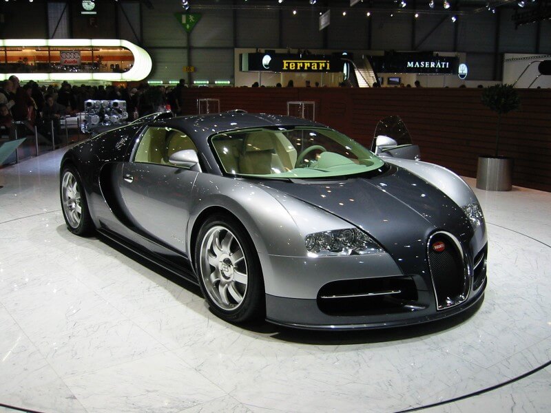 Bugatti Veyron 2003