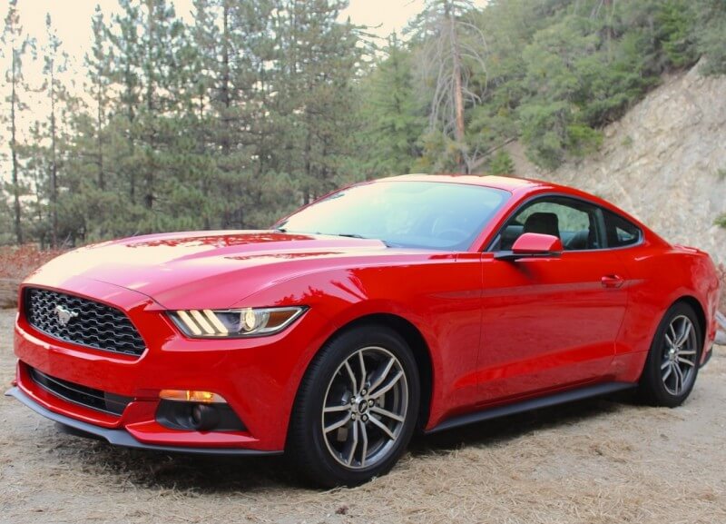 Ford Mustang EcoBoost (2015)
