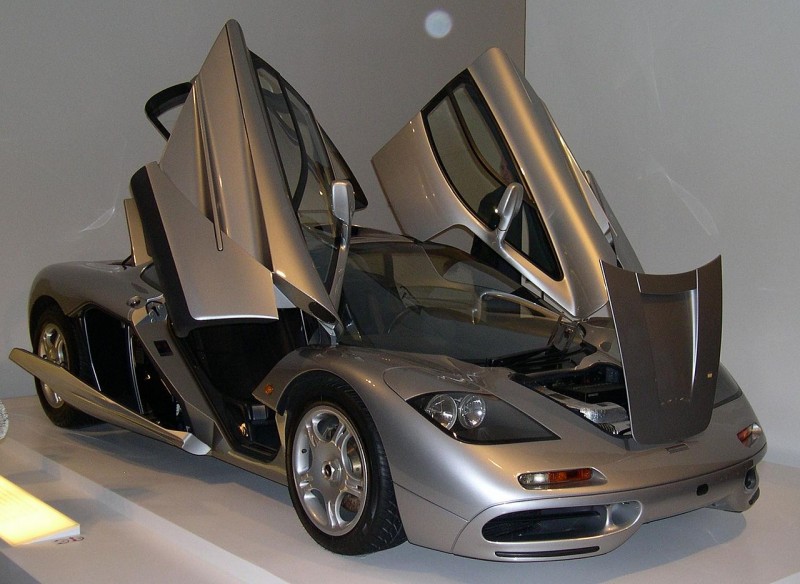 McLaren F1 фотография