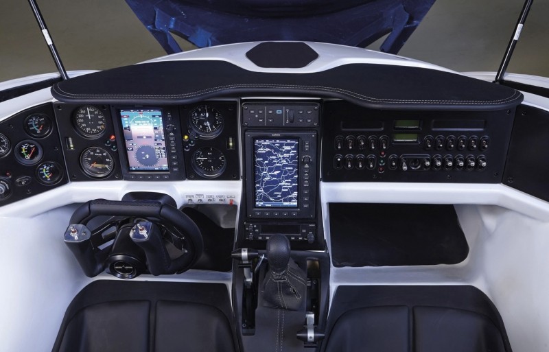 AeroMobil салон