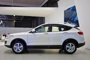 FAW Besturn X80 Вид сбоку ФАВ Бестурн Х80
