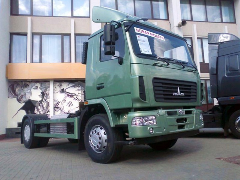 МАЗ 5440М9