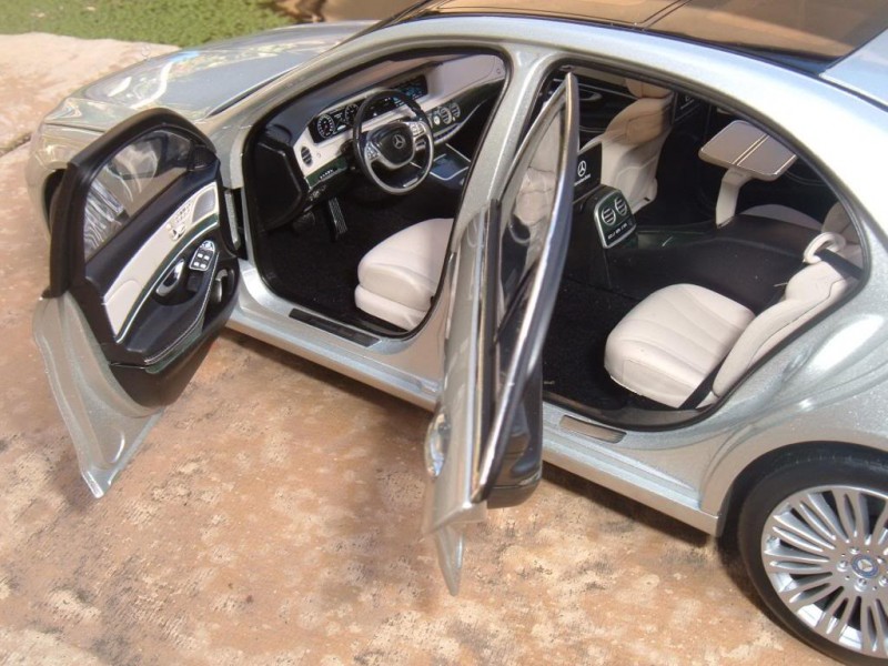 Mercedes-Benz W222 салон