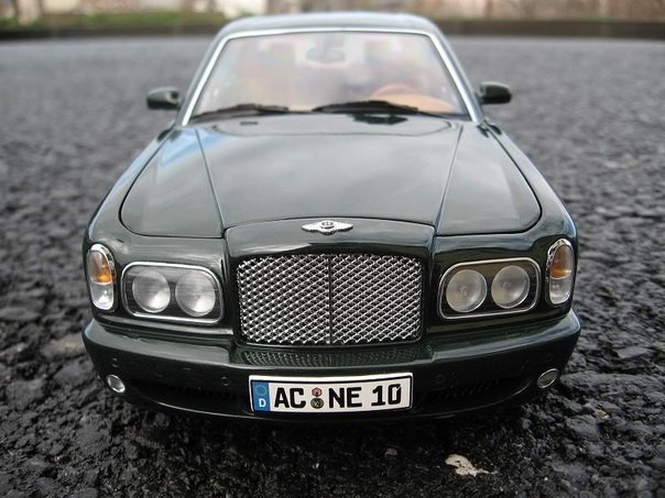 Автомобильная модель Bentley Arnage T