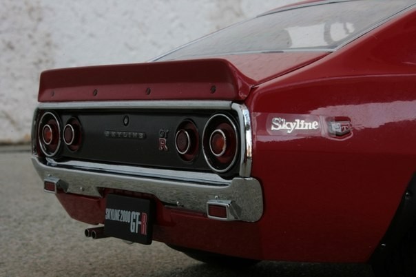 Nissan Skyline 2000GT-R KPGC110 фото авто