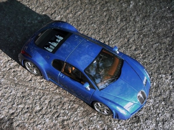 Вид сверху Bugatti Chiron 