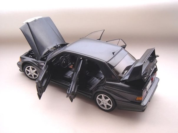 Mercedes Benz 190E 2.5-16 Evo 2 авто