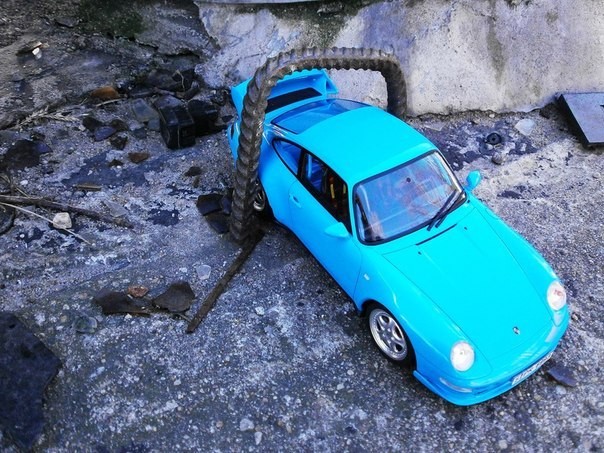 Вид сверху Porsche 911( 993) RS Club Sport 