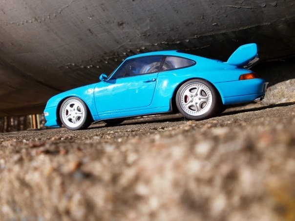Porsche 911( 993) RS Club Sport car