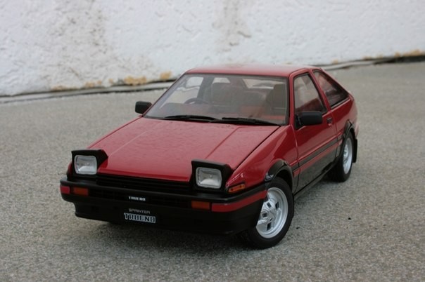Toyota Sprinter Trueno AE86 GT Apex фото