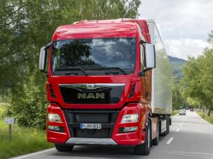 MAN TGX вид спереди
