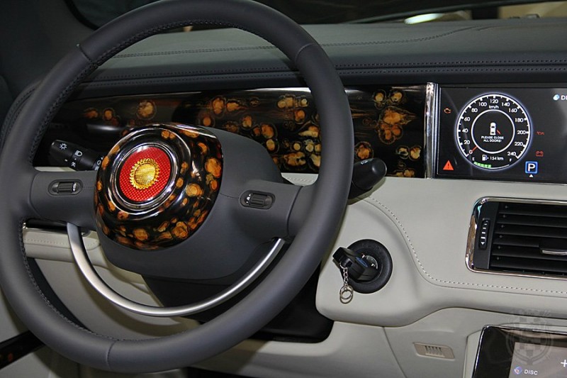 Hong Qi L5 салон