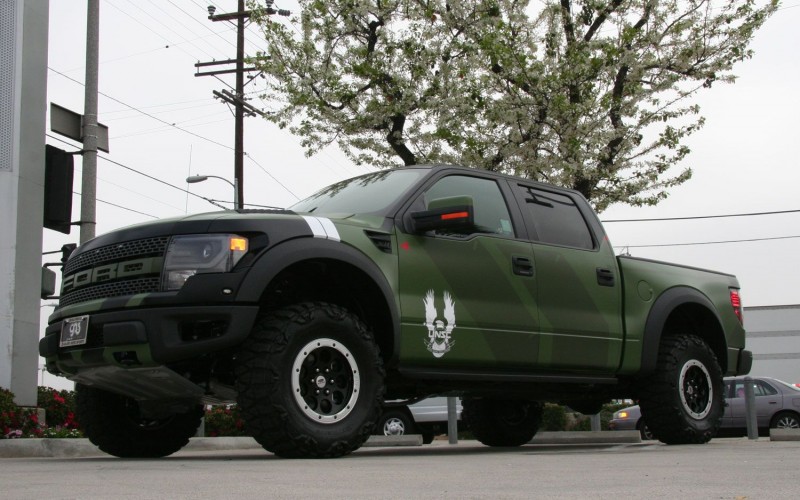 Автомобиль F-150 Halo Sandcat Автомобиль F-150 Halo Sandcat