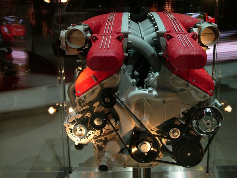 Ferrari F12 Berlinetta двигатель