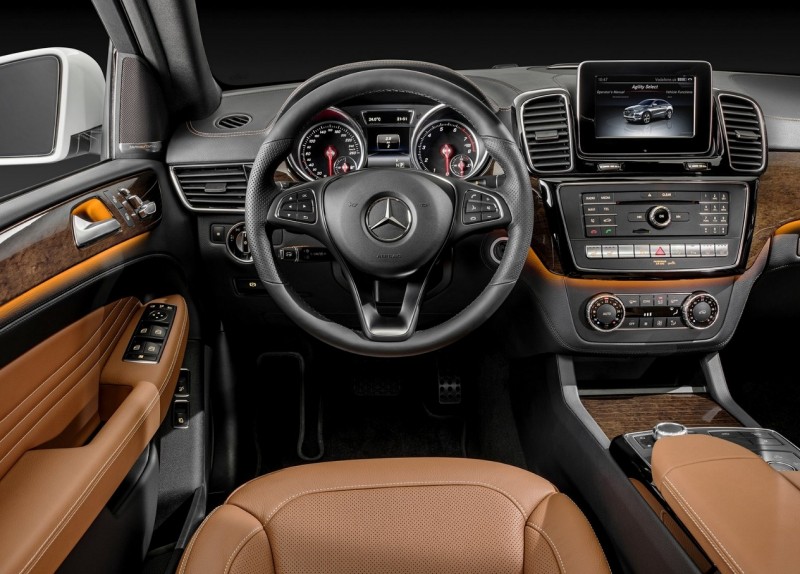Mercedes-Benz GLE Coupe фотография салона