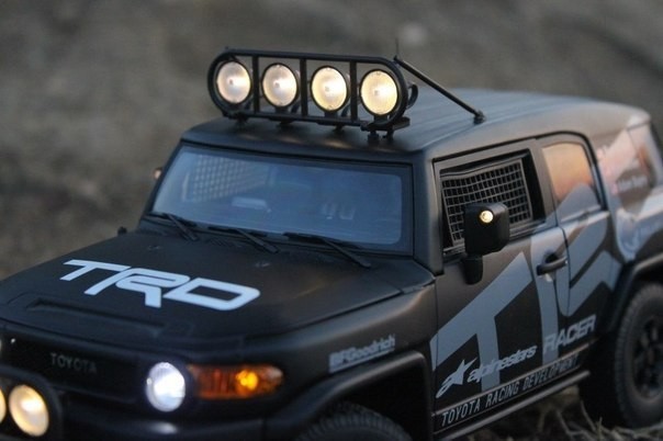 Toyota FJ Cruiser моделька