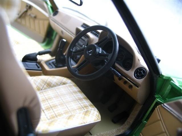 Фотография салона Mazda RX 7 Savanna 