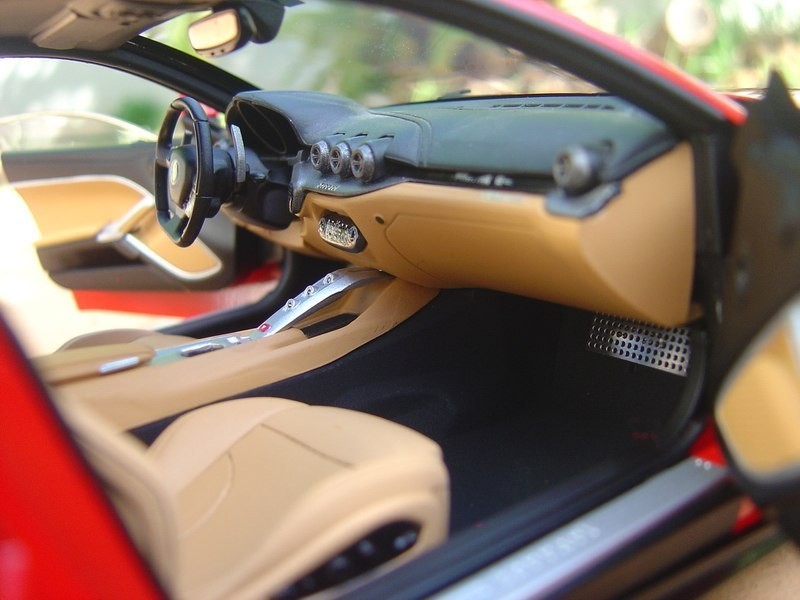 Ferrari F12 Berlinetta салон