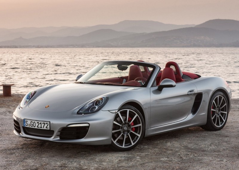 Porsche обновила «Макан»: известны российские цены