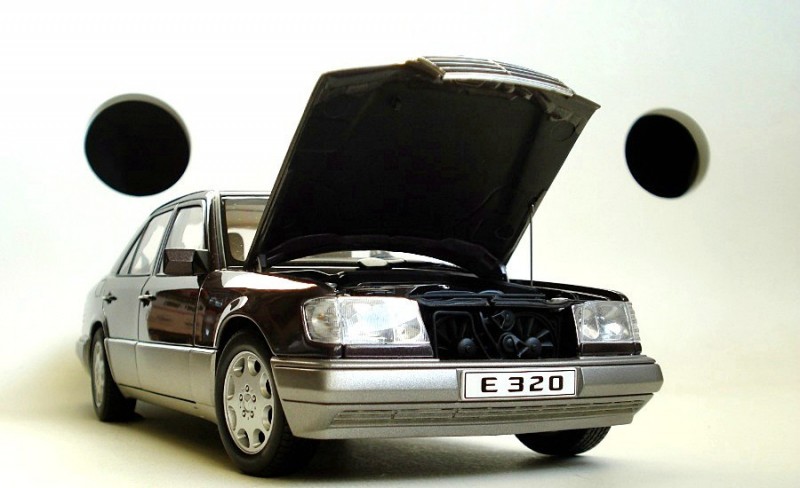 Фотография Mercedes-Benz E320