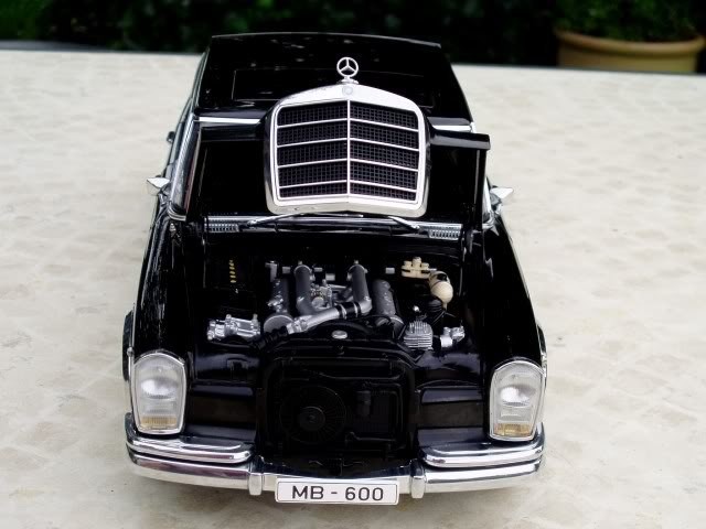 Двигатель Mercedes Benz 600SWB 
