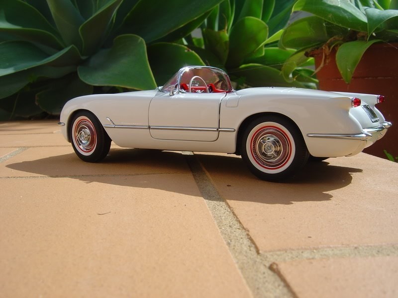 Авто Chevrolet Corvette С1