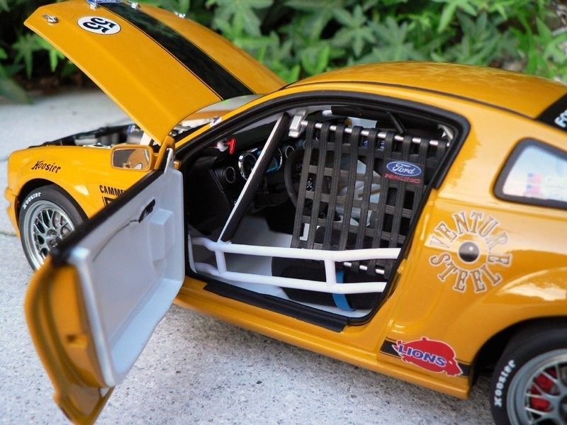 Салон Ford Mustang FR500C