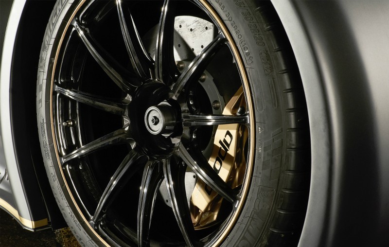 Gumpert Apollo Enraged фото колеса