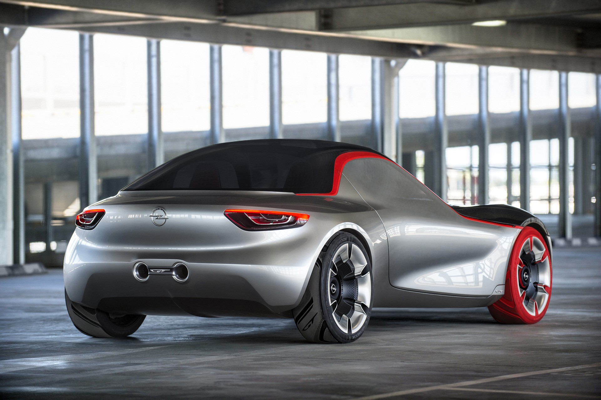Opel GT Concept вид сзади
