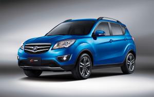 Авто Чанган CS35