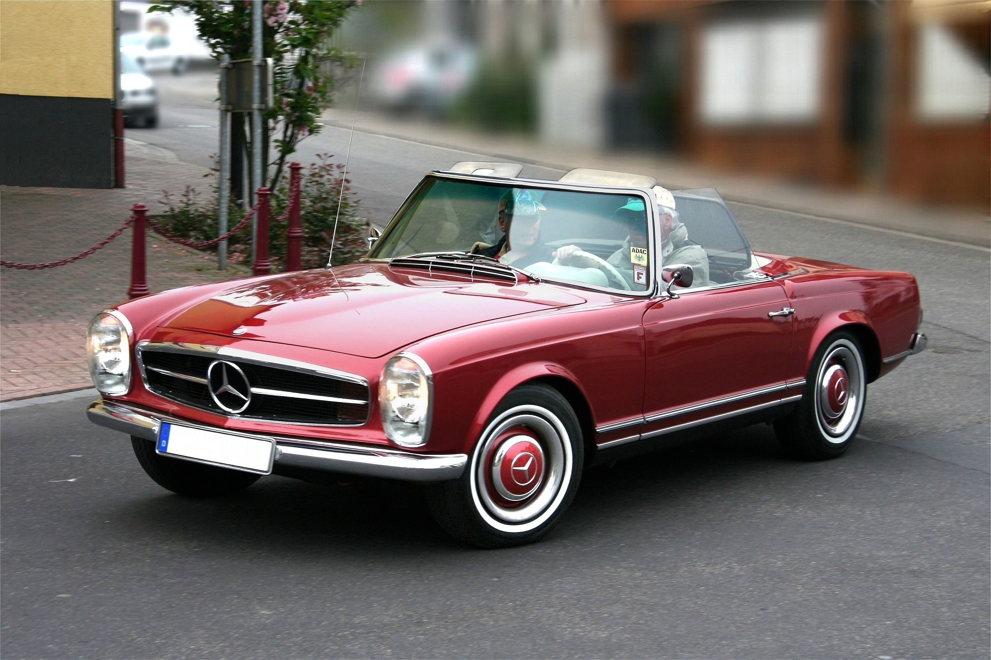 Mercedes-Benz 230 SL фото