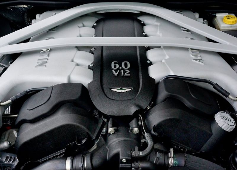 Aston Martin DB9 двигатель