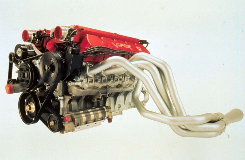 Dodge Viper GTS-R двигатель