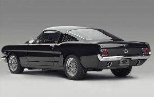 Купе Ford Mustang Fastback