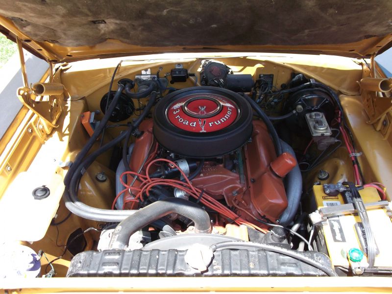 Plymouth Road Runner двигатель