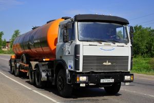 Автомобиль МАЗ-6422