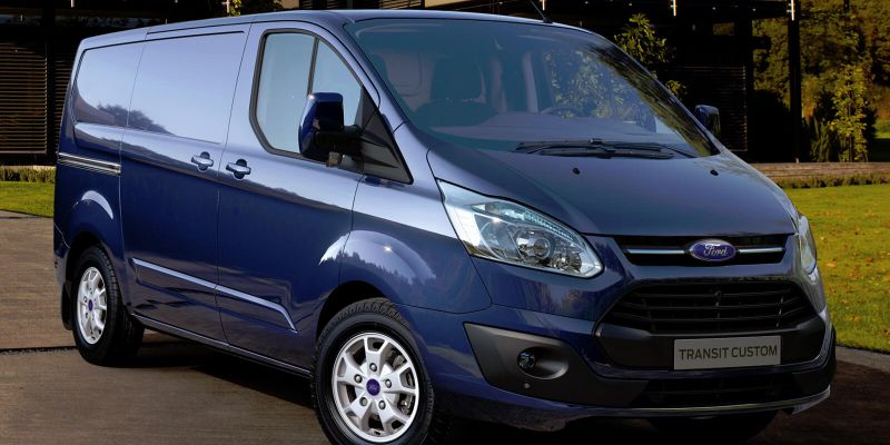 Ford transit цельнометаллический