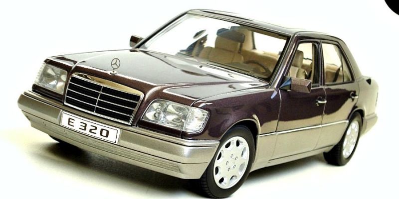 Mercedes-Benz E320