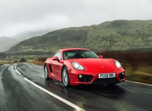 Авто Порше кайман