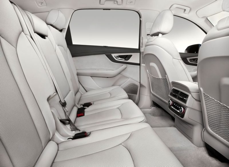 Задний диван Audi Q7 