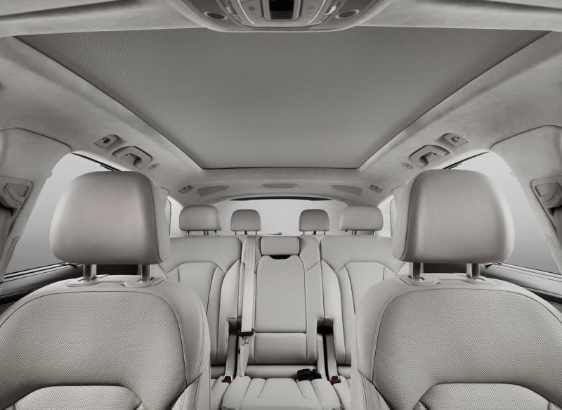 Семиместный салон Audi Q7 