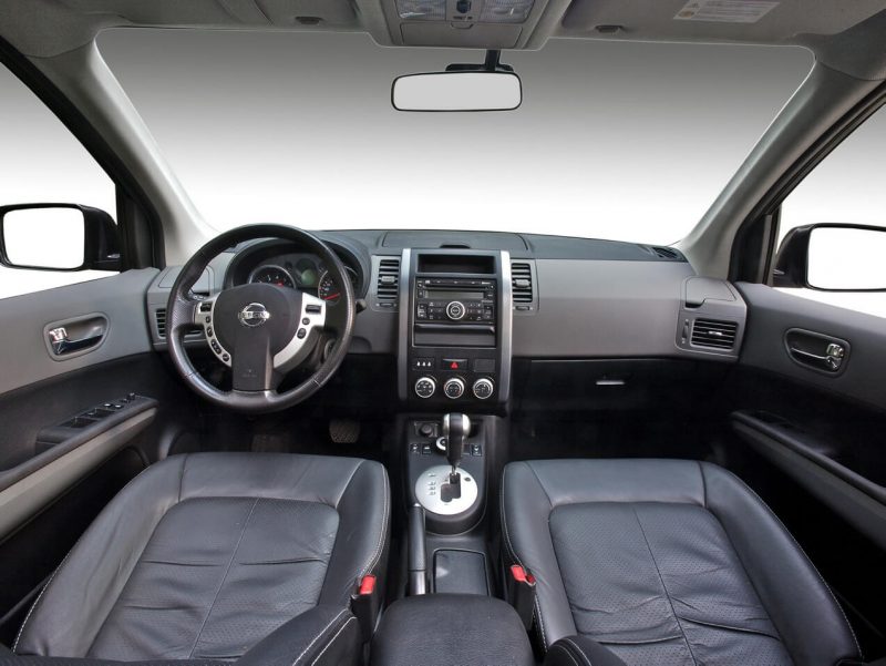 Интерьер Nissan X-Trail (T31)