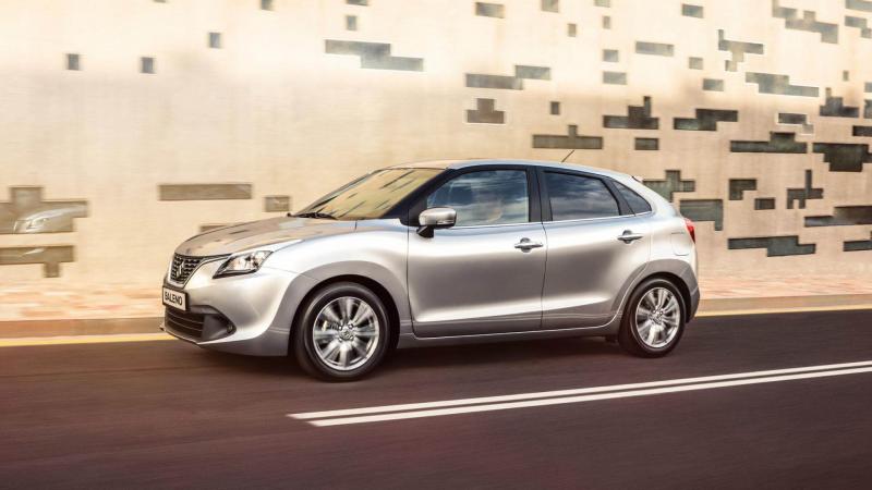 Suzuki Baleno вид сбоку