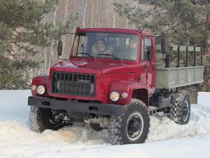 ГАЗ-3308 вид спереди